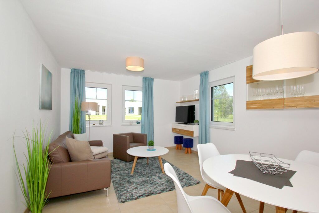 Haus 10-Wohnung Nr.04 in Lobbe - 2